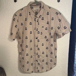 XL 21 Men raccoon print button down shirt